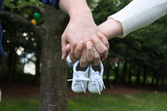 임신 사실을 가족에게 알리는 순간