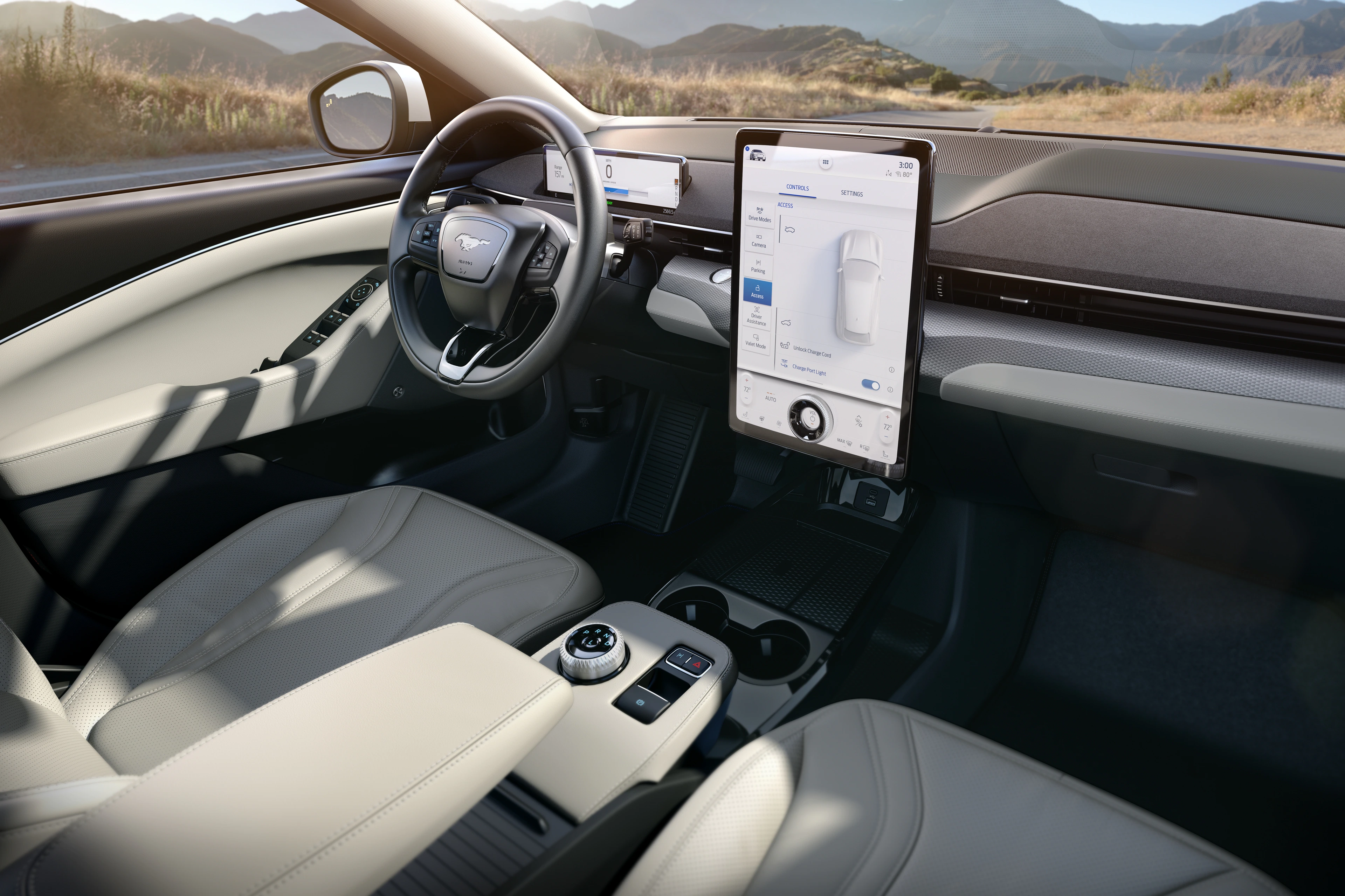 머스탱 마하 E 실내