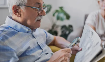 황반변성 초기증상, 치료법, 예방관리 총 정리 (2025 최신)