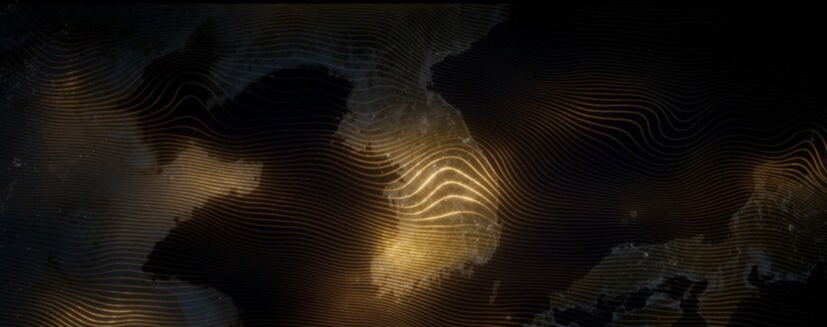 서사의 기둥은 ‘혼문(Honmoon)’이라는 장벽 설정입니다. 오래전 세 명의 여성 퇴마자가 악마왕 ‘귀마(Gwi‑Ma)’의 식영(인간의 혼)을 차단하기 위해 노래로 혼문을 유지했고, 세대가 바뀌며 현재의 걸그룹 헌트릭스(Huntr/x: 루미·미라·조이)에게 전승됐다는 역사선이 깔립니다. 최종 목표는 혼문을 ‘골든 혼문’으로 격상해 악마를 영구 봉인하는 것인데, 이 ‘황금’ 모티프가 앨범 싱글 ‘Golden’과도 맞물리며 음악-서사-미장센이 일체화됩니다.