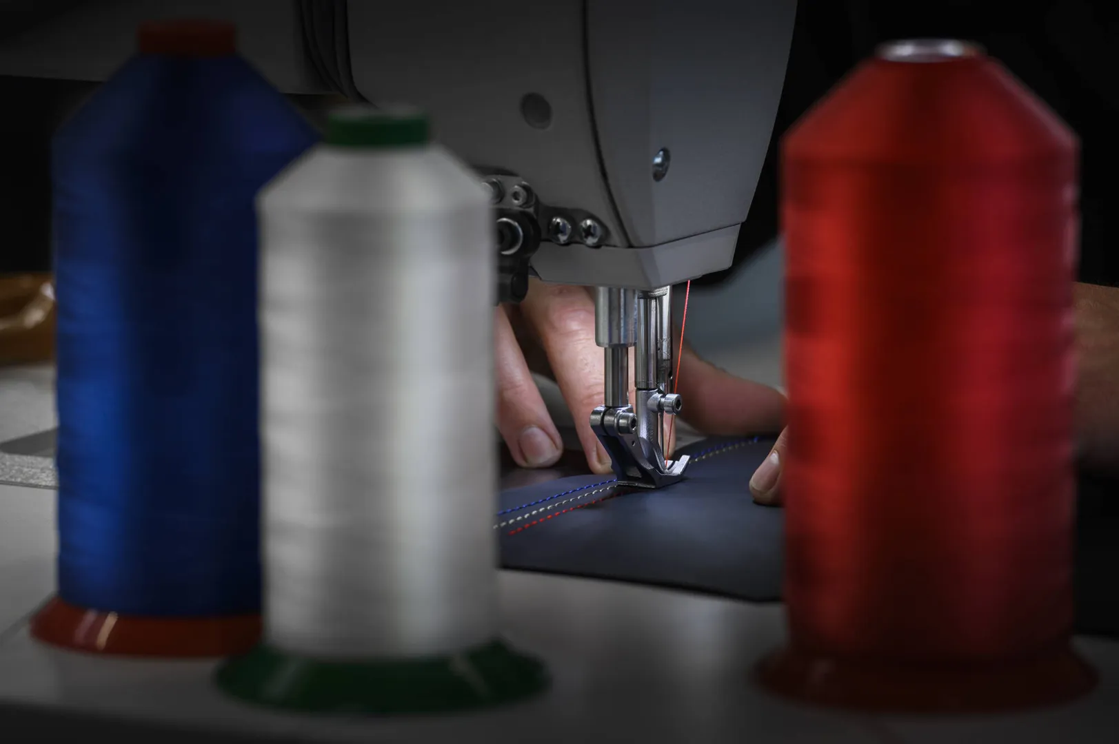 르노 라팔 프레지덴셜 차량 이미지