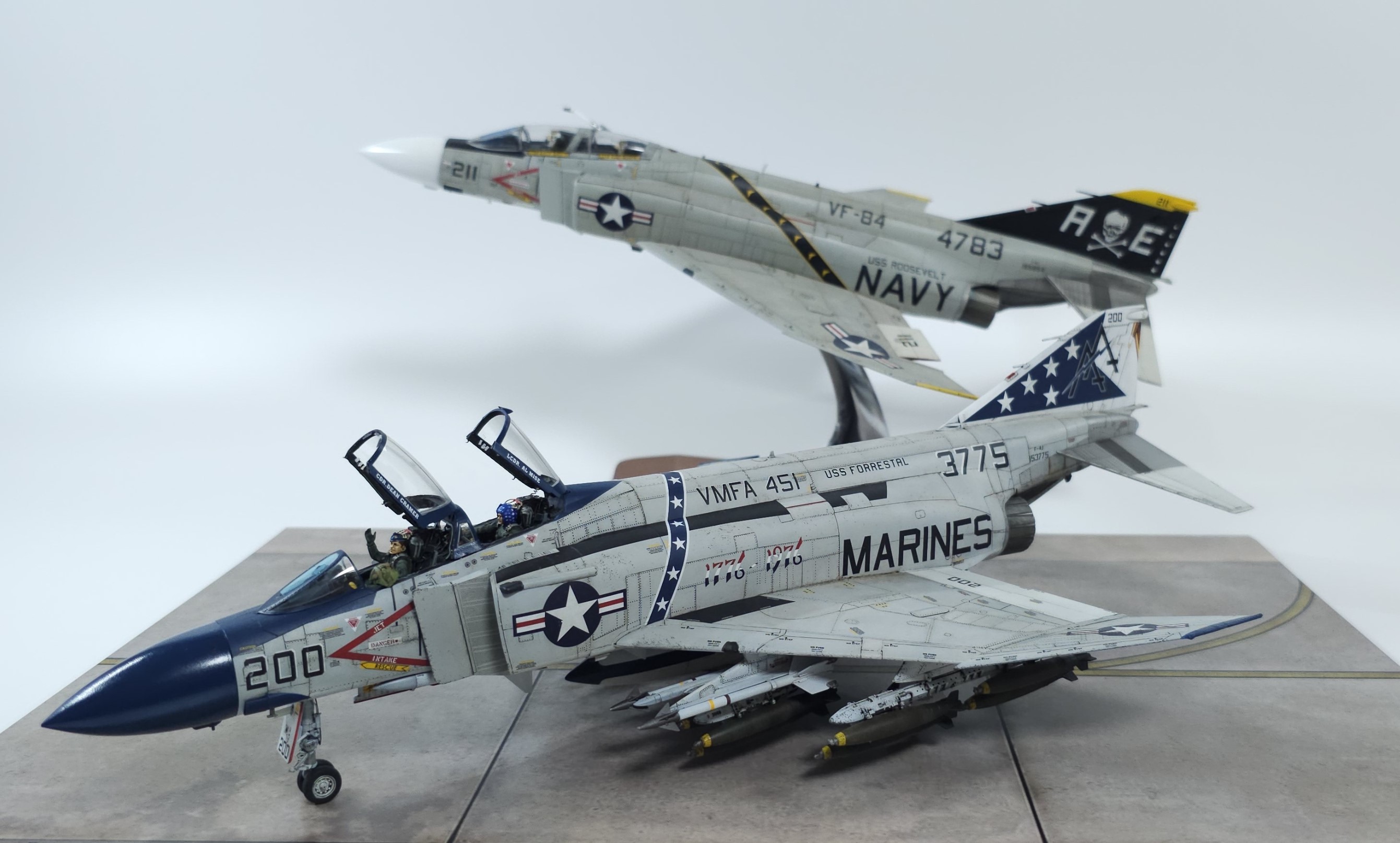 아카데미-졸리로저스와-함께