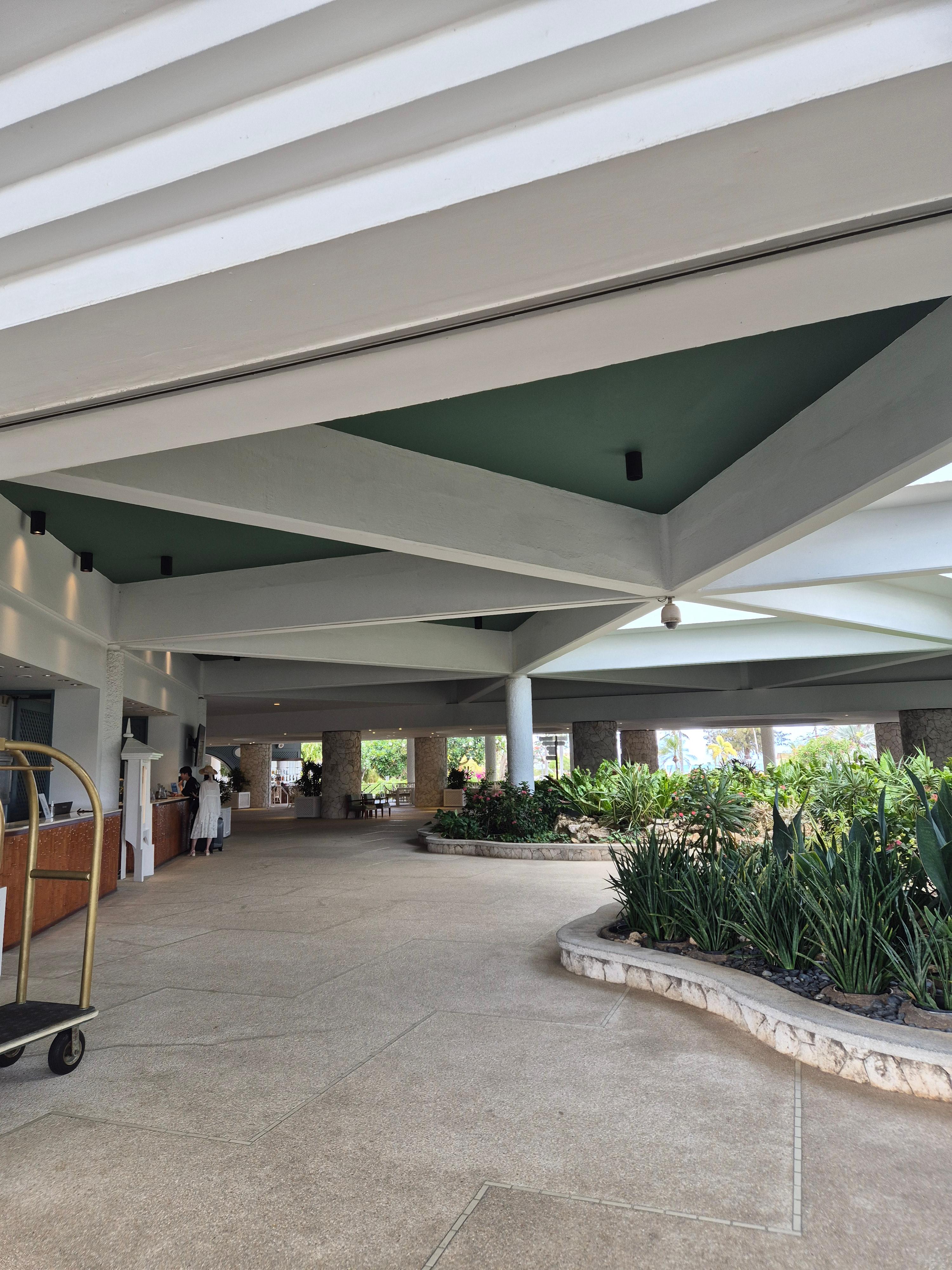 마리아나비치리조트 입구2