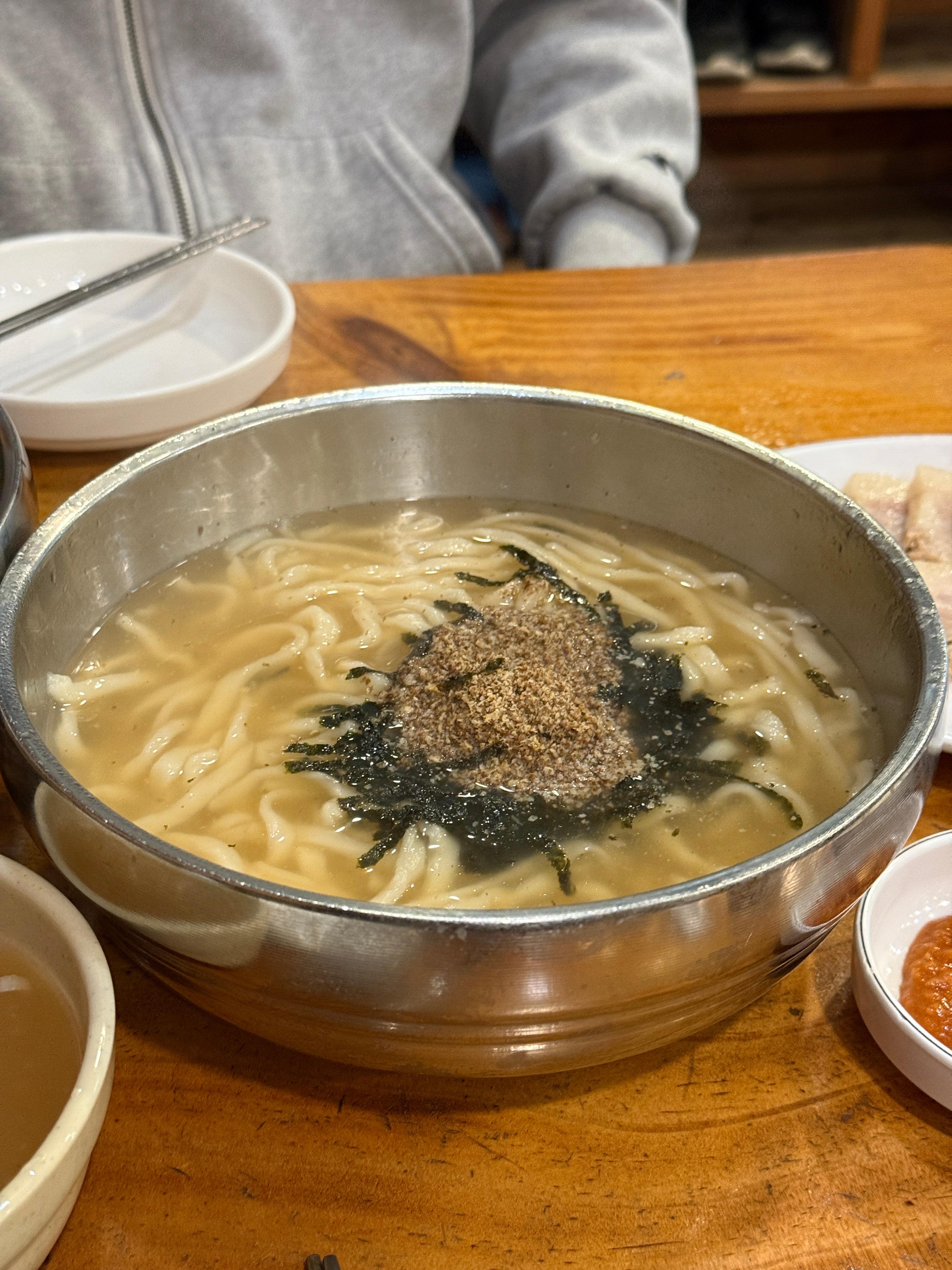 김화칼국수 기본 칼국수