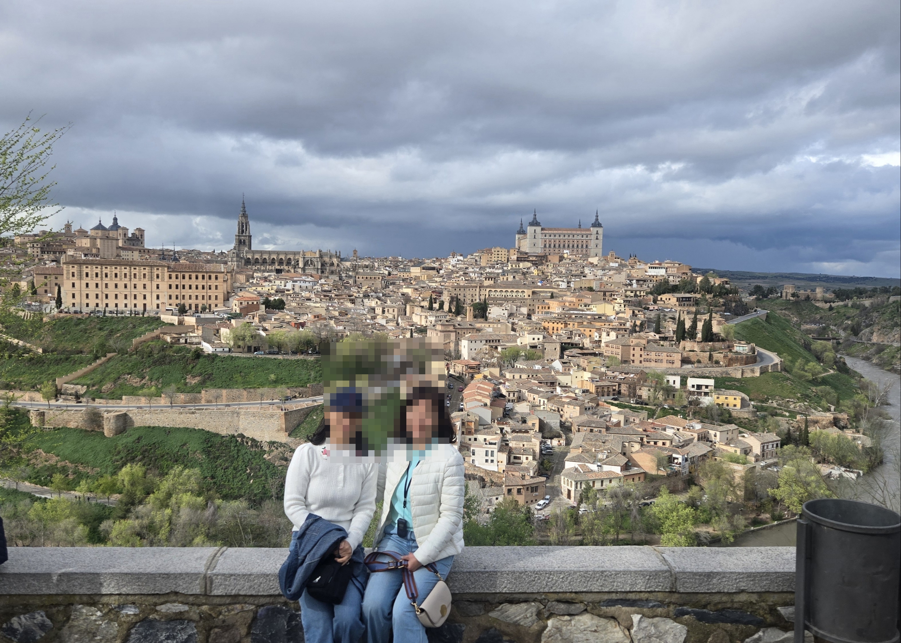 전망대에서 본 톨레도