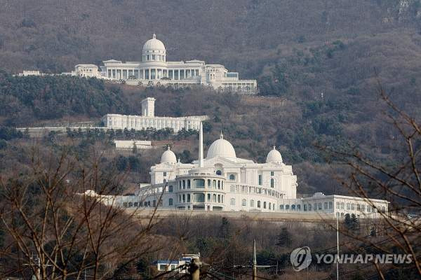 통일교 압수수색 현황: 한학자 횡령 의혹 및 향후 수사 전망 (2026.05.06)