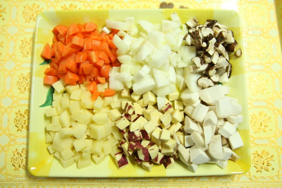 손질한 카레 재료