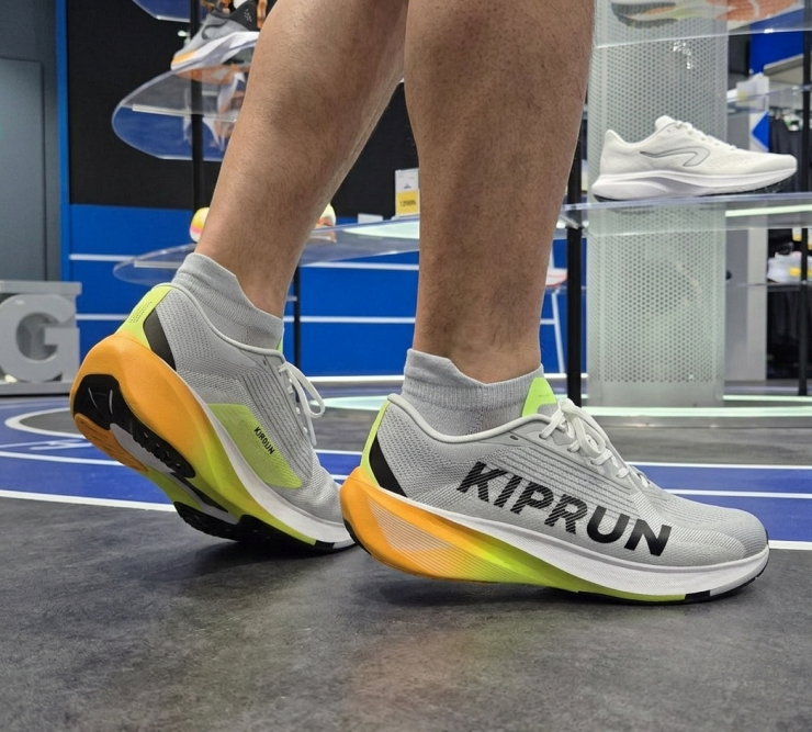 킵코어 프리미엄 실용성 높은 데일리트레이너