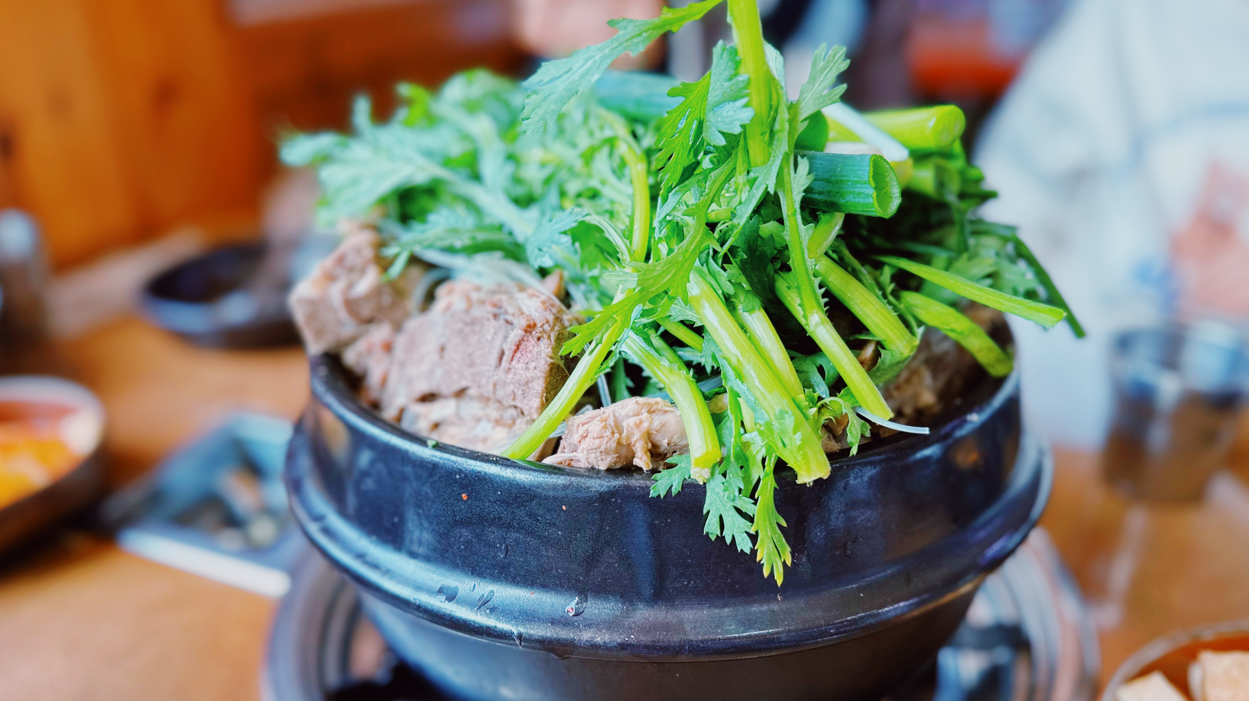 왕뚝배기 감자탕