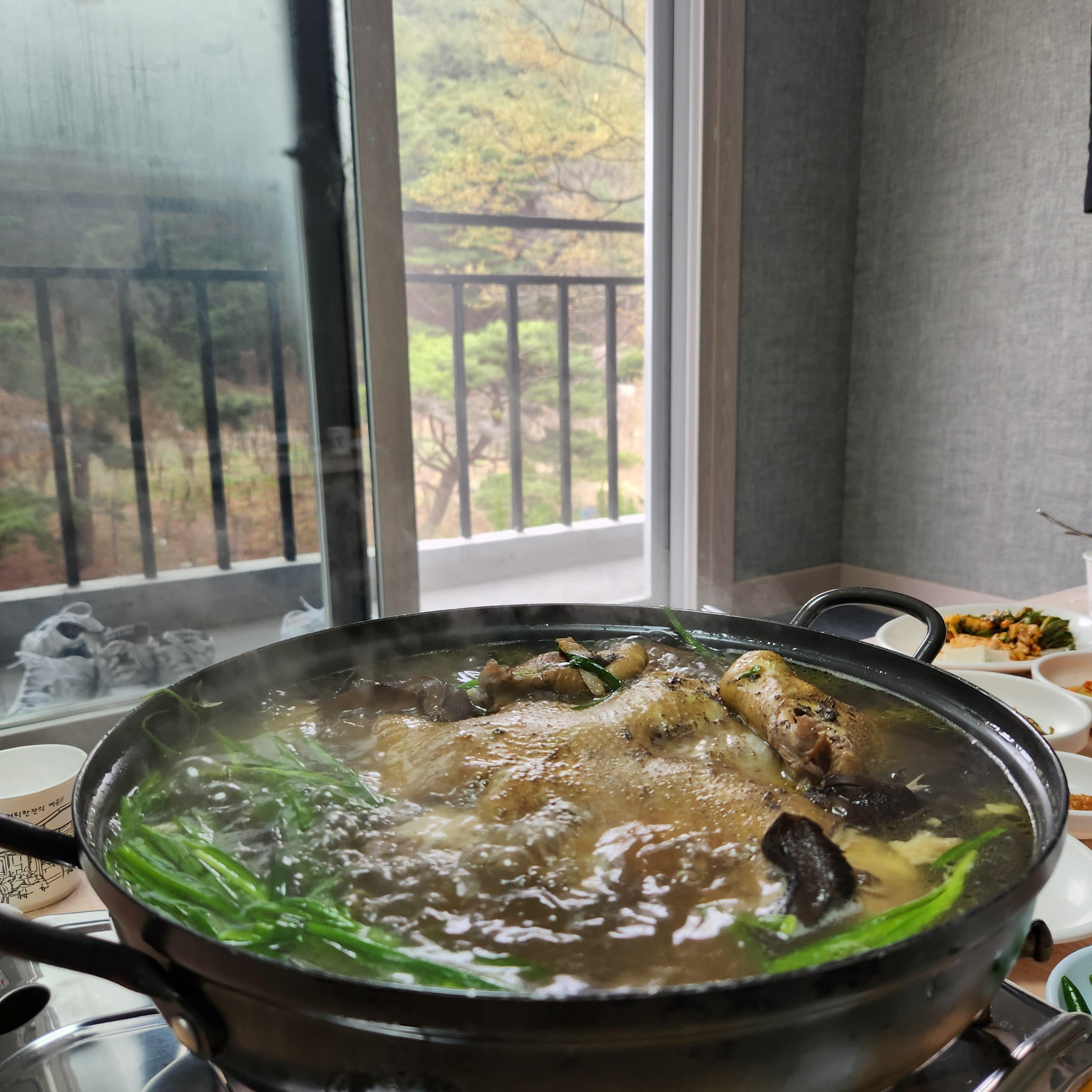 능이백숙
