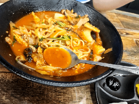유창반점 유창짬뽕입니다