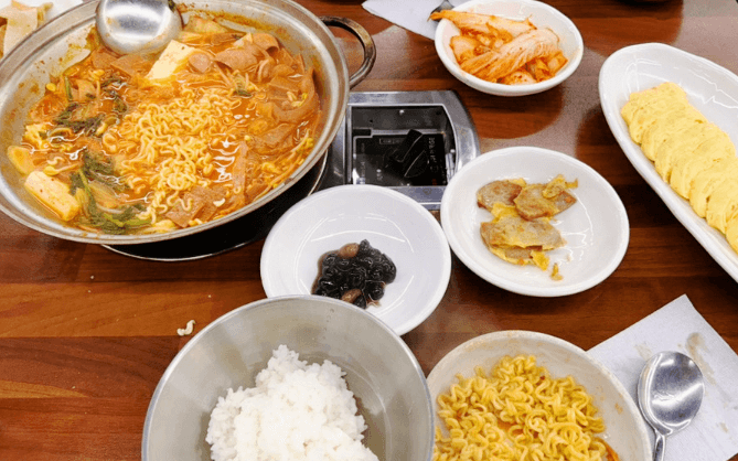 생방송투데이 부대찌개 도봉구 창동 맛집 정보
