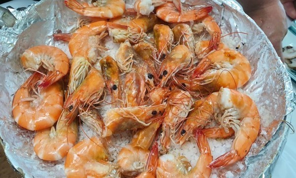 6시내고향 충남 홍성 산지직송 당일조업 왕새우 살아이는 활새우 대하 파는 곳 전국 택배 아싸수산 온라인 전화 주문 추천