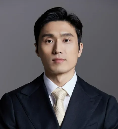 힘쎈여자 강남순 윤비서