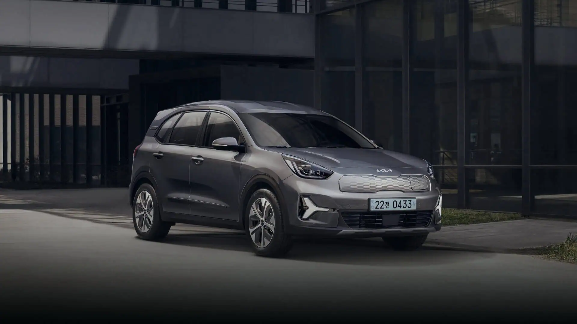 니로 플러스 모델 전면 사진 출처 기아차 홈페이지