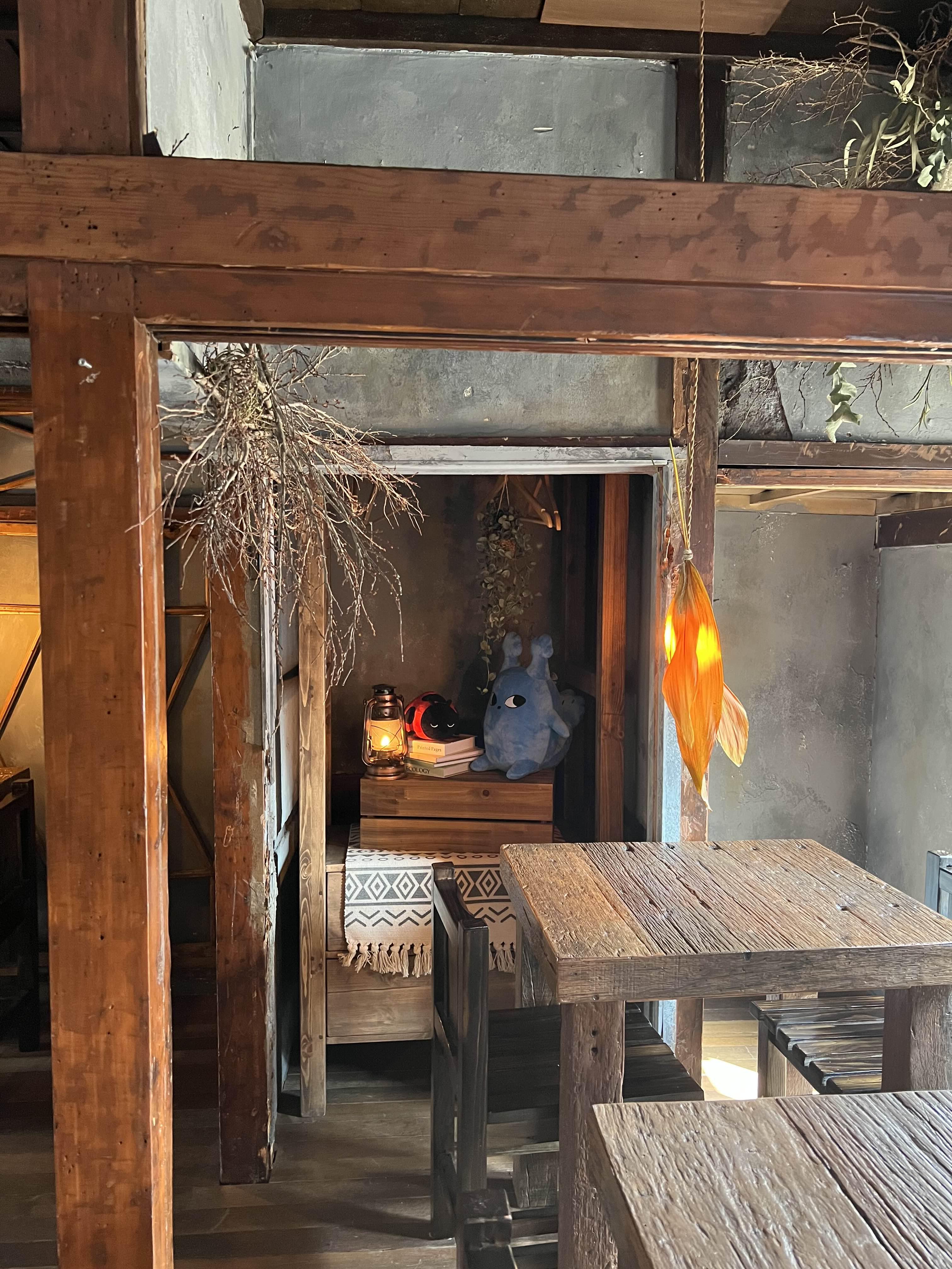 서비스바-식수-테이블-냅킨-빨대