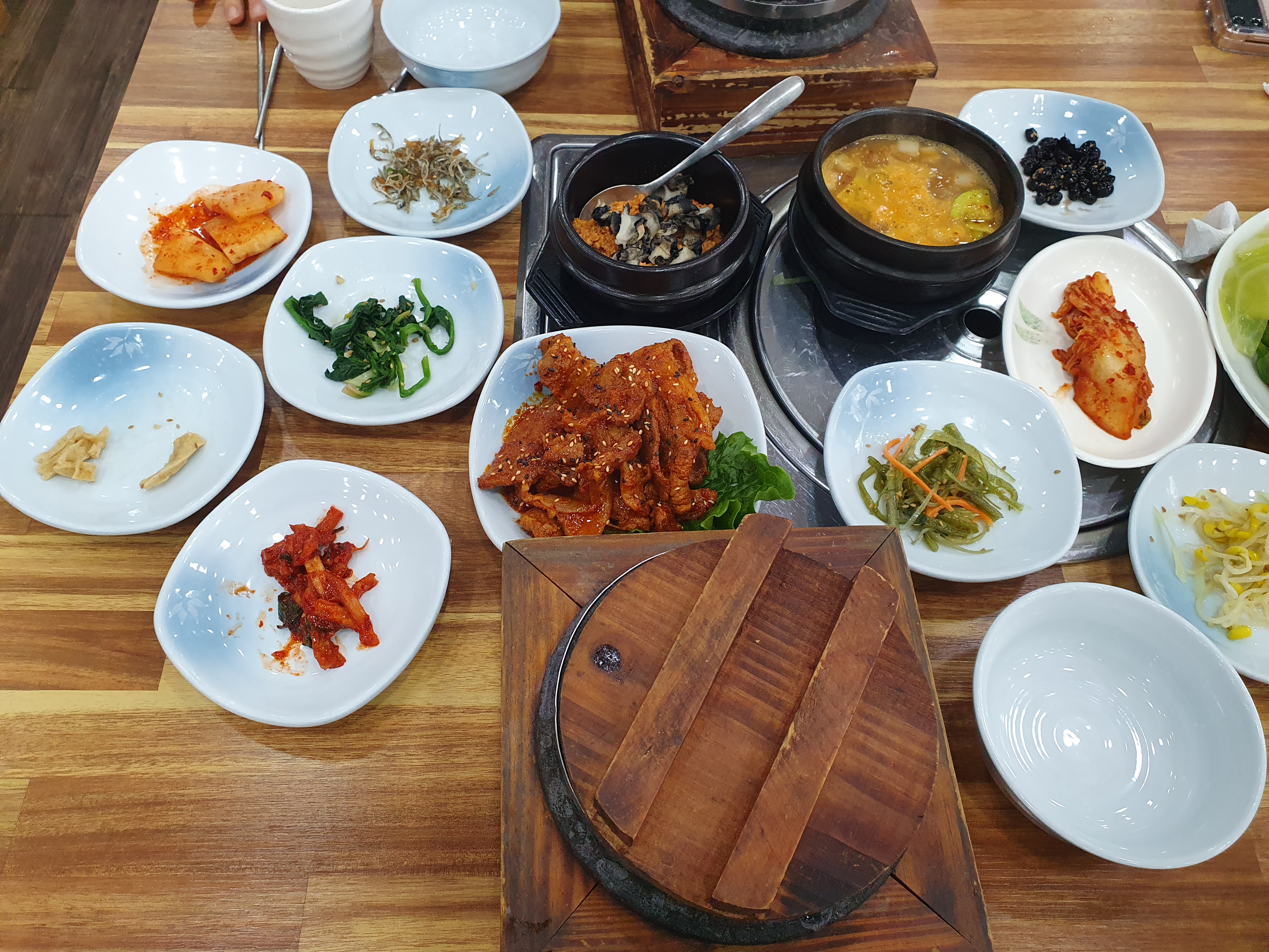 대정동 맛집 우렁촌 우렁돌솥쌈밥 2인 한상 차림