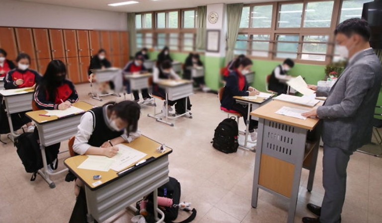 2026년 7월 고3 모의고사 문제 정답 해설지