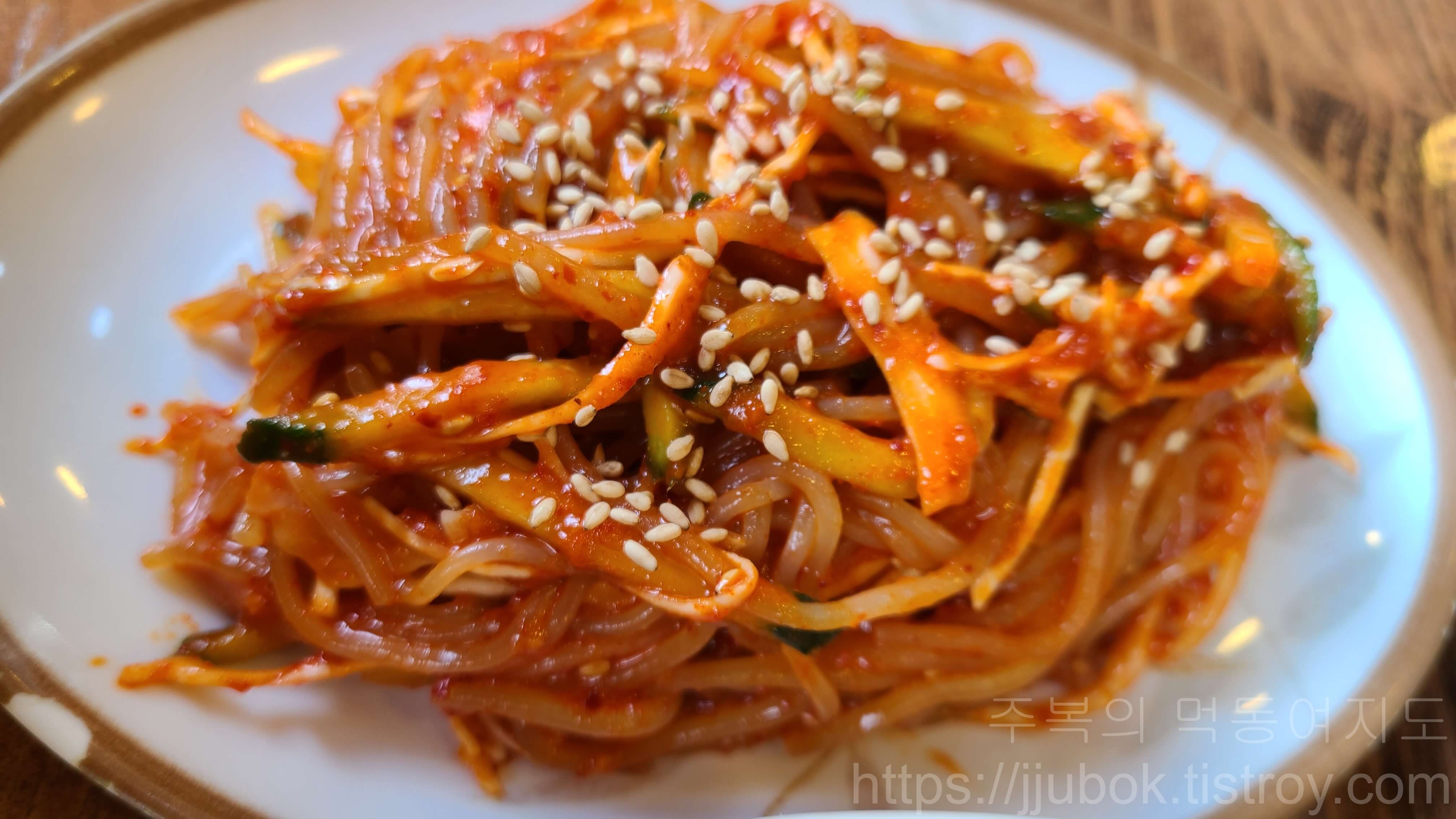 하이포그-돈까스-쫄면