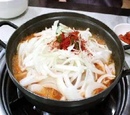 시골통돼지볶음 부산연산점