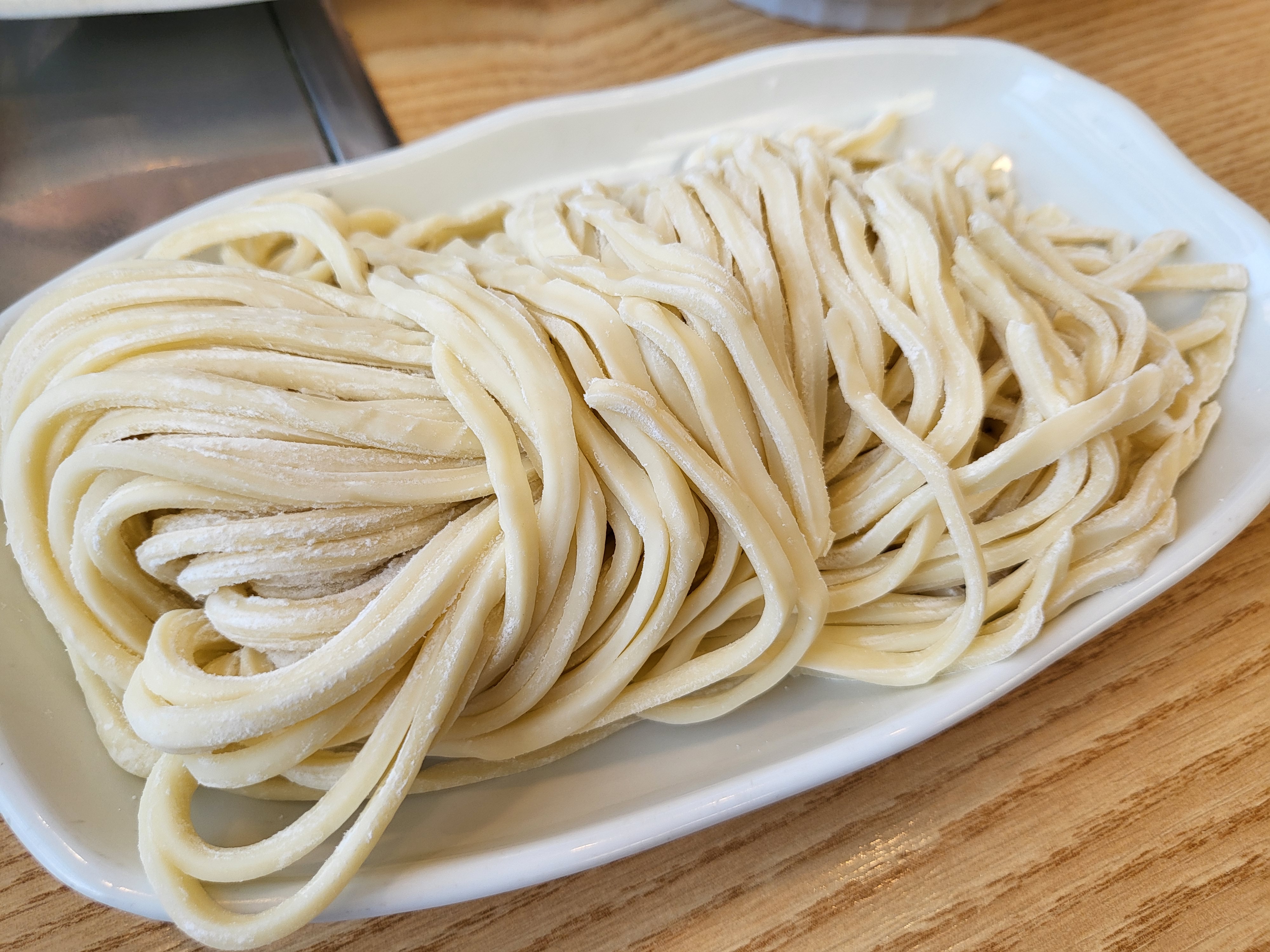 고래 해물 칼국수 - 칼국수 생면