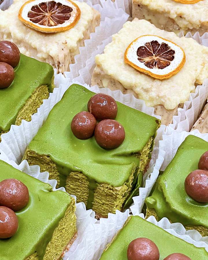 신촌 맛집 추천 생방송투데이 연봉 3배 상승 3일만 문 여는 베이커리 카페 비밀 쿠키 치즈 컵 케익 디저트 오늘방송 수상한 빵집