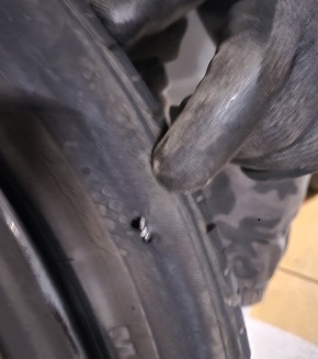 타이어 펑크 대처법