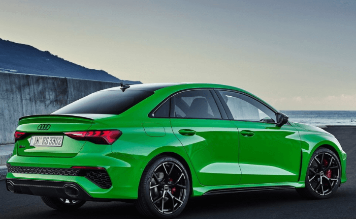 아우디 RS3 가격 예약 2023년식 제로백 3.8초