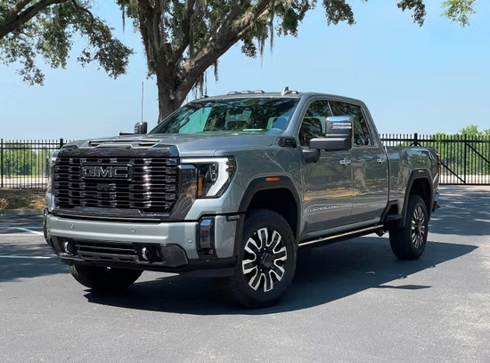 GMC 시에라 외부디자인