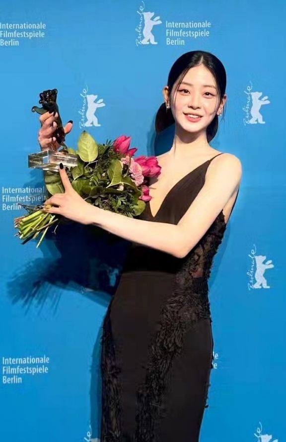 배우 정수빈