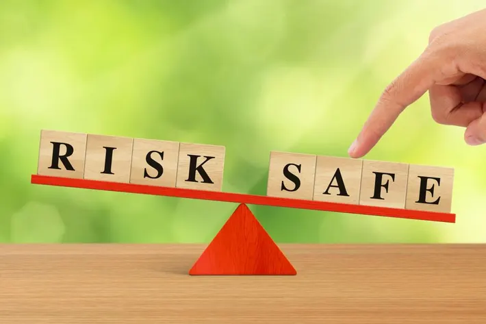 리스크, 안전함 저울 이미지
