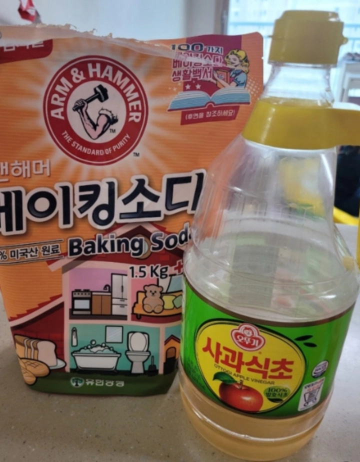 플라스틱-도마-베이킹소다와-식초-세척