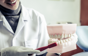 잇몸이 자주 붓는 이유