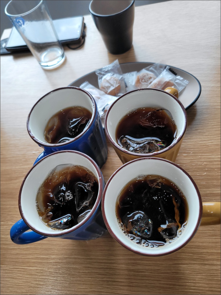 랑이식당-서비스-아이스커피