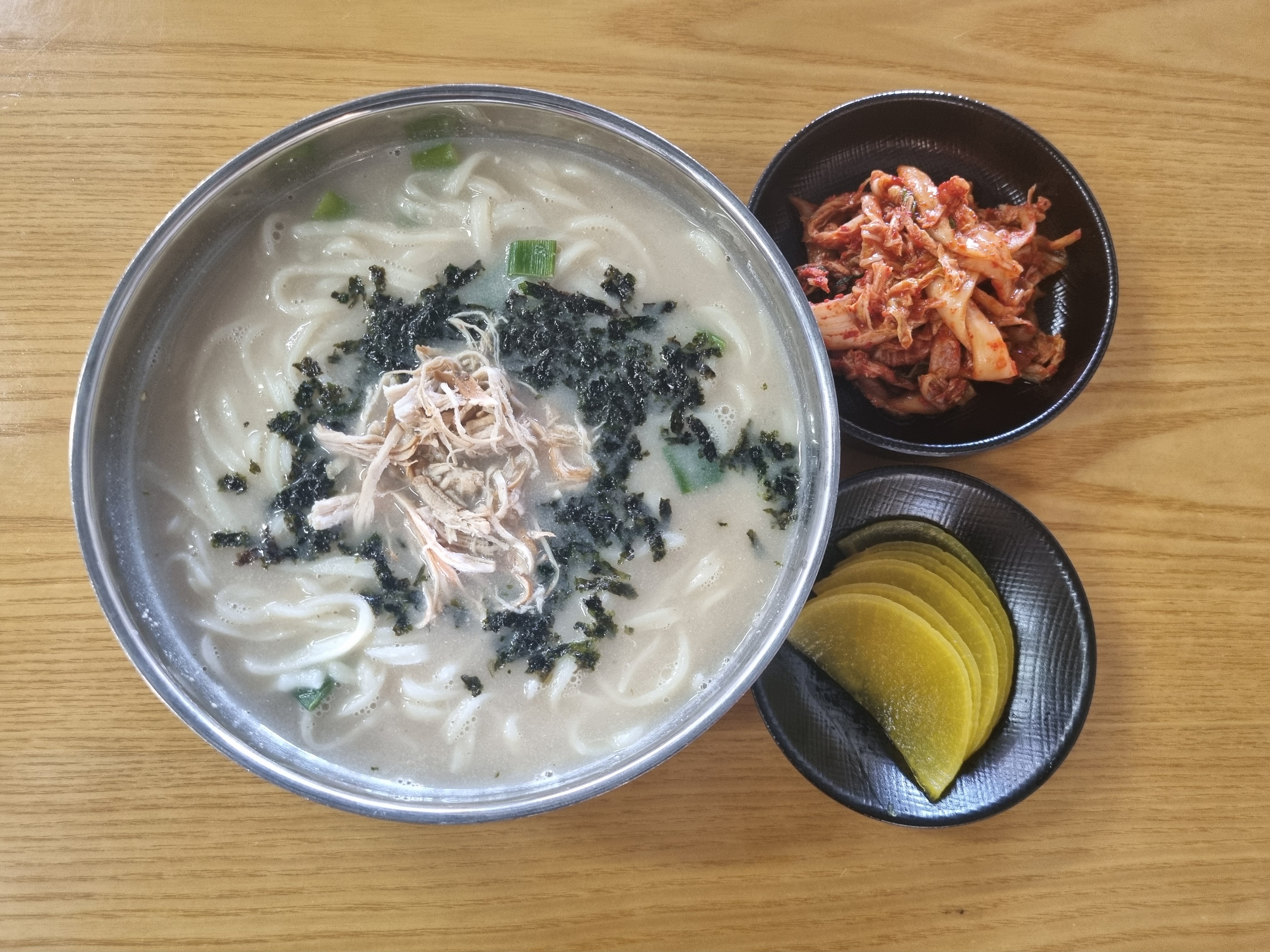 남지닭칼국수