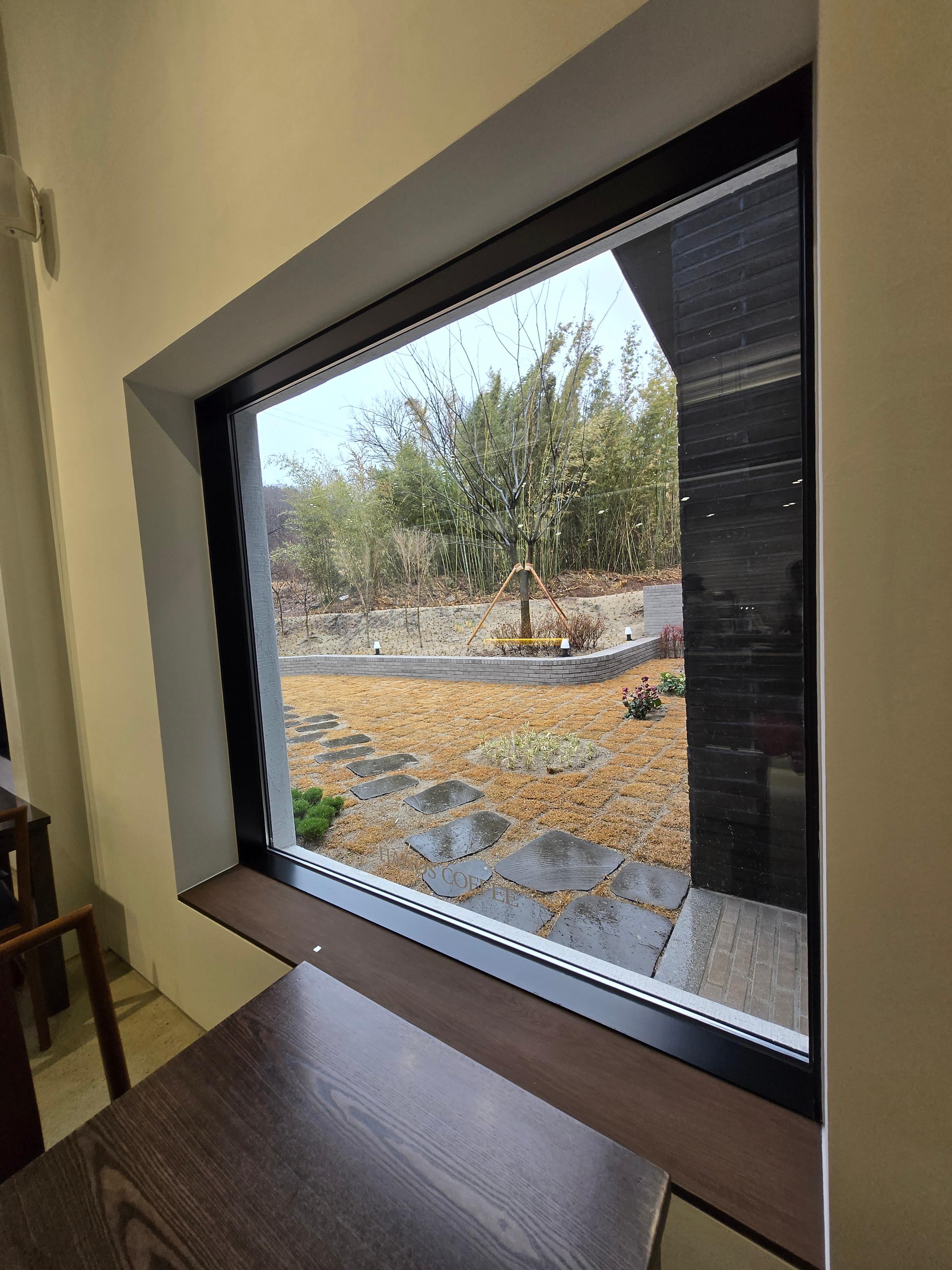 핸즈커피다사점