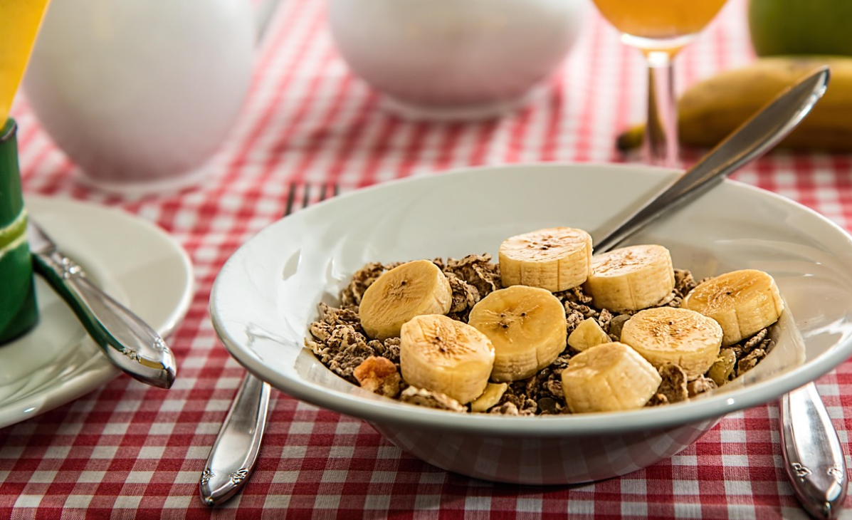 50대 남성 간 건강 팁 (간수치 개선 방법, 건강 식단, 운동 방법)에 관한 사진