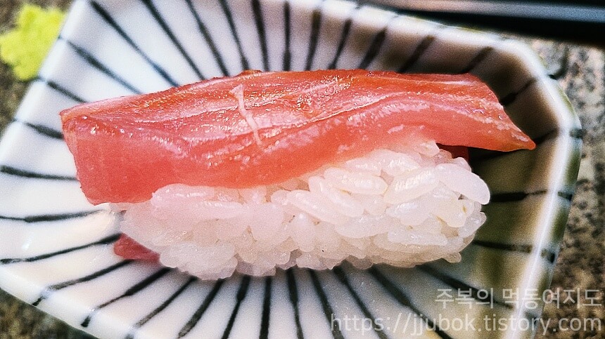 고쉐프의-신선한-초밥-참치즈케-2