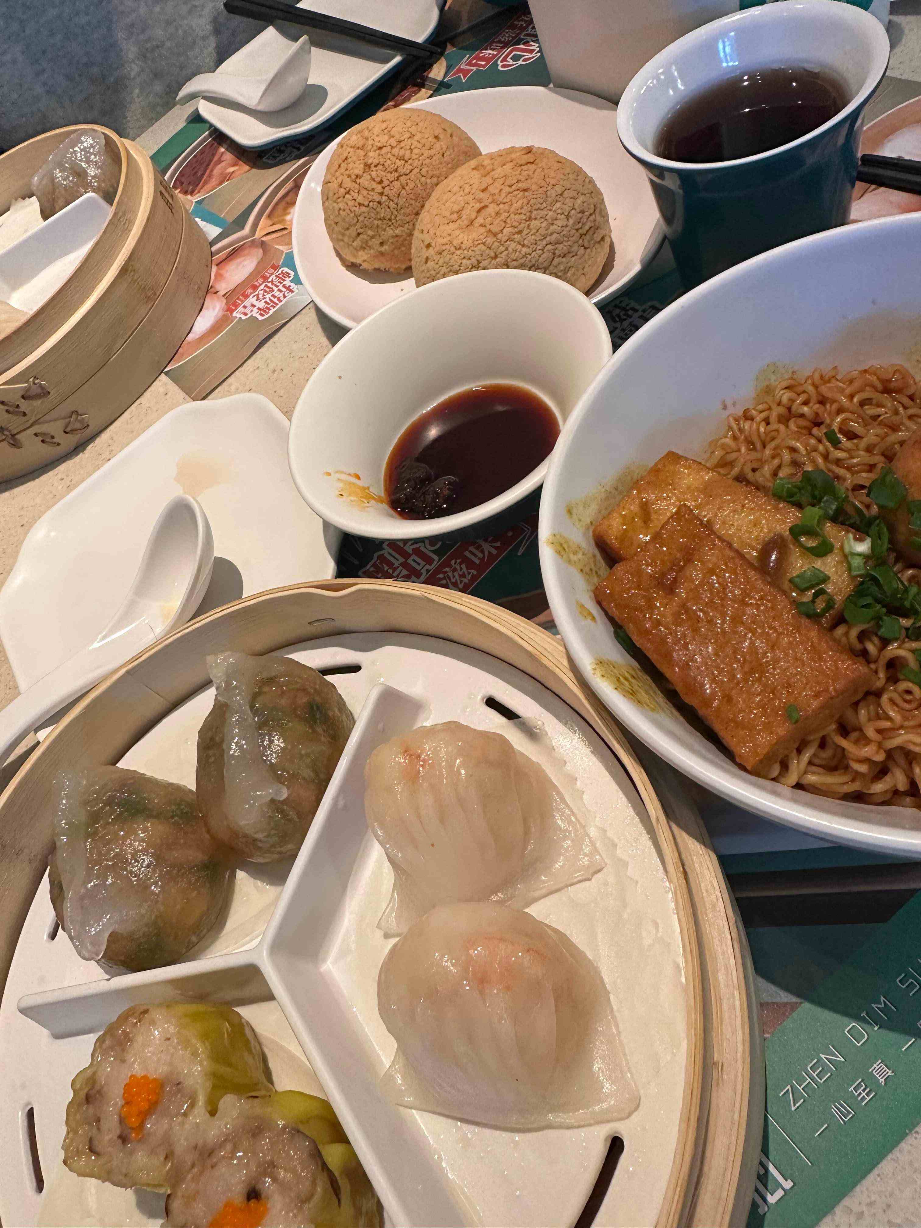 마카오-젠-딤섬에서-밥먹기