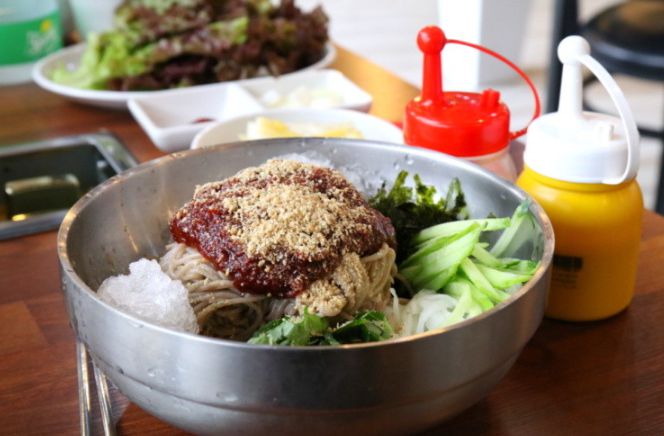 청평호반닭갈비막국수