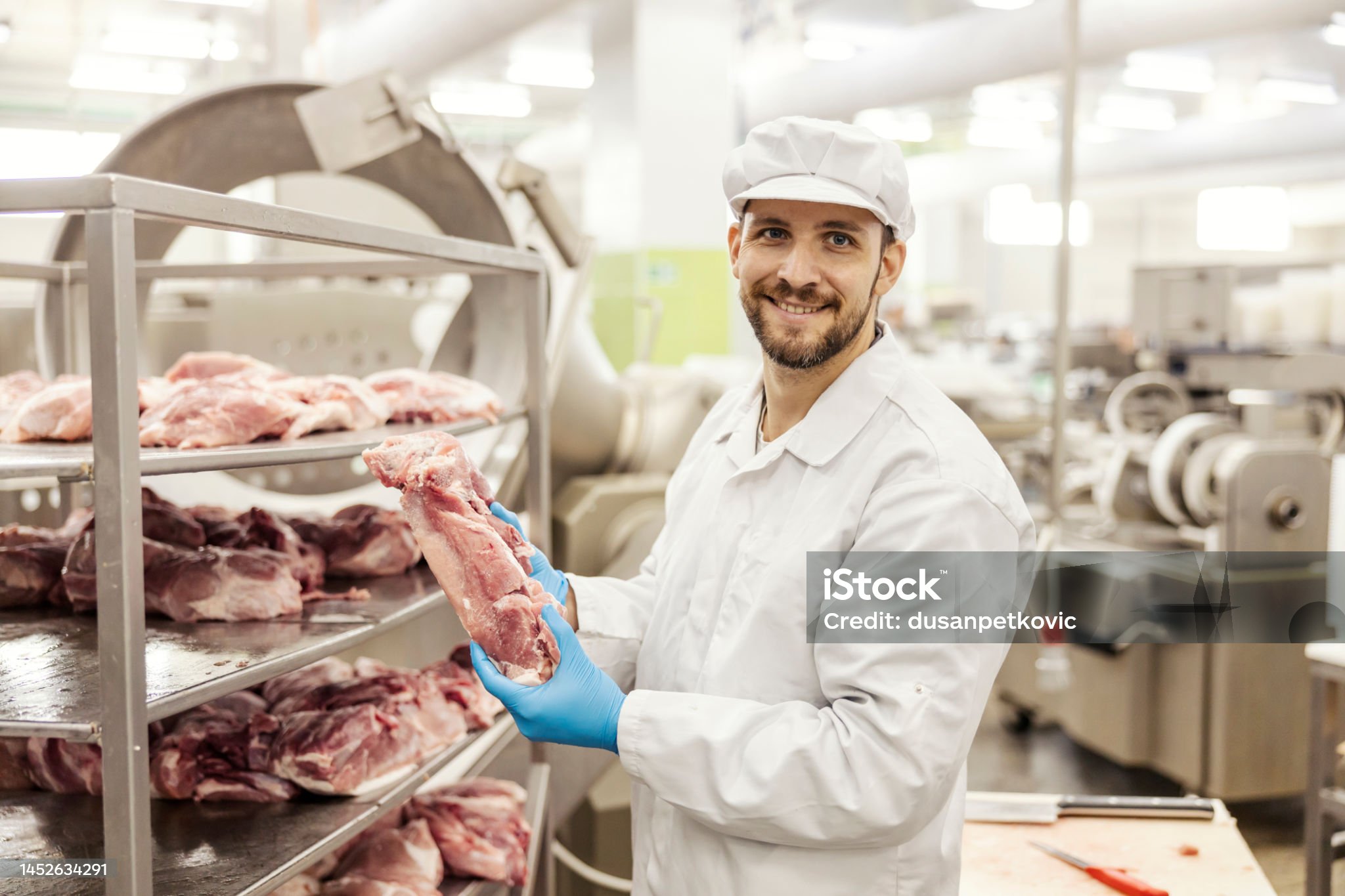 정육점, 생활과 밀접한 100대 생활 자영업종 매출 1위