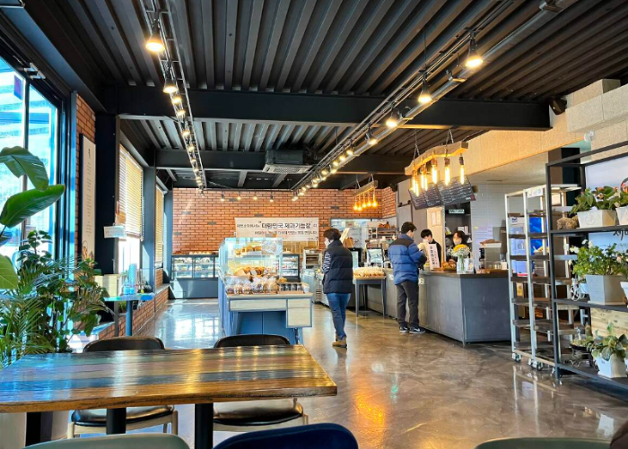 제빵소 덤 / 왕숙천 2