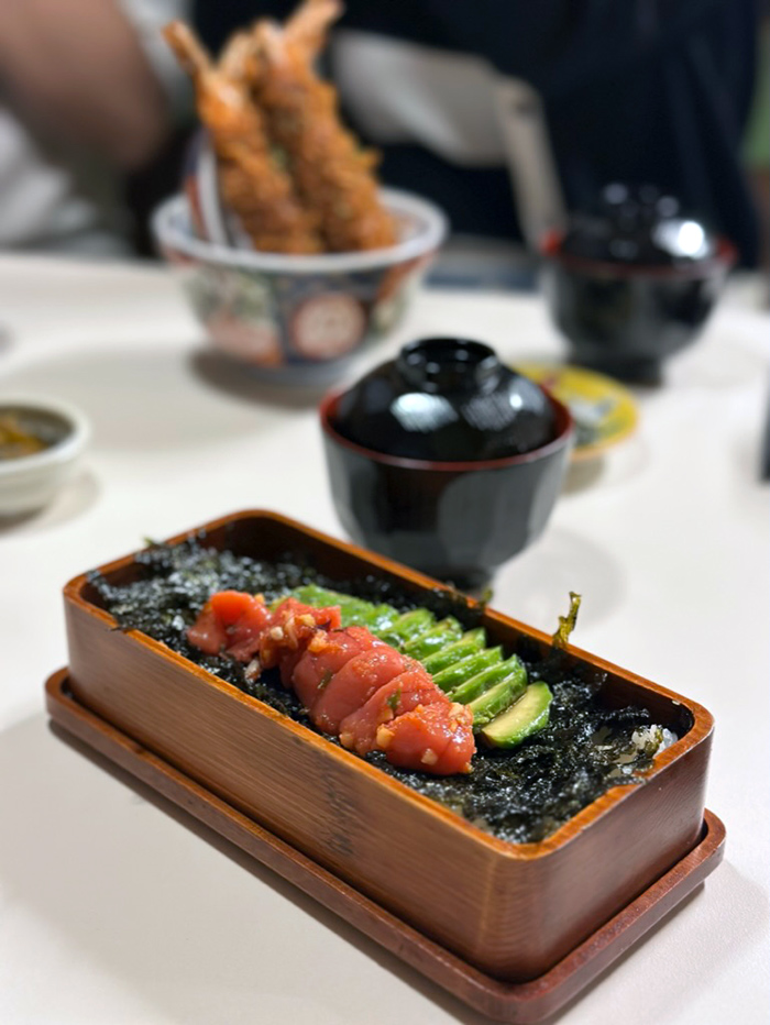 을지로 점심 맛집 인쇄골목에 꽈당 일본식 덮밥 전문점 도우또 どうと