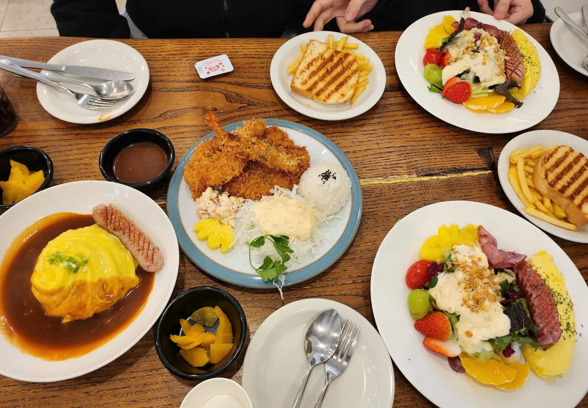 지리산-노고단-맛집-숲과브런치-음식한상