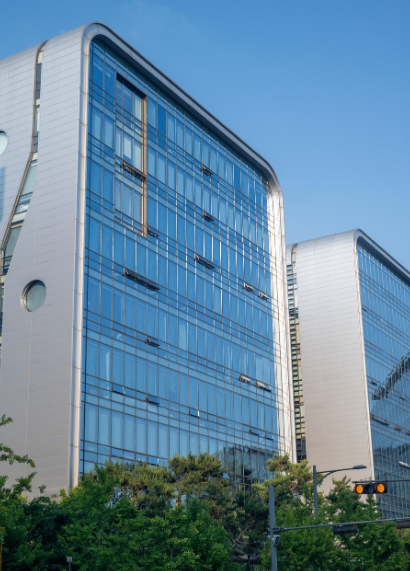 미국을 대표하는 기업들이 많이 모인 실리콘밸리의 어느 한 건물