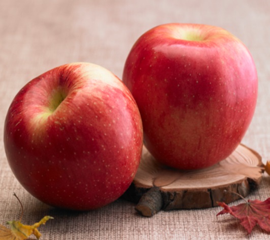 변비에 좋은 음식 - 사과