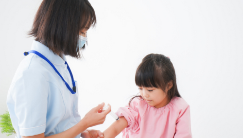 어린이 국가예방접종 지정병원 운영 현실과 대기시간, 접종기록 관리 요약