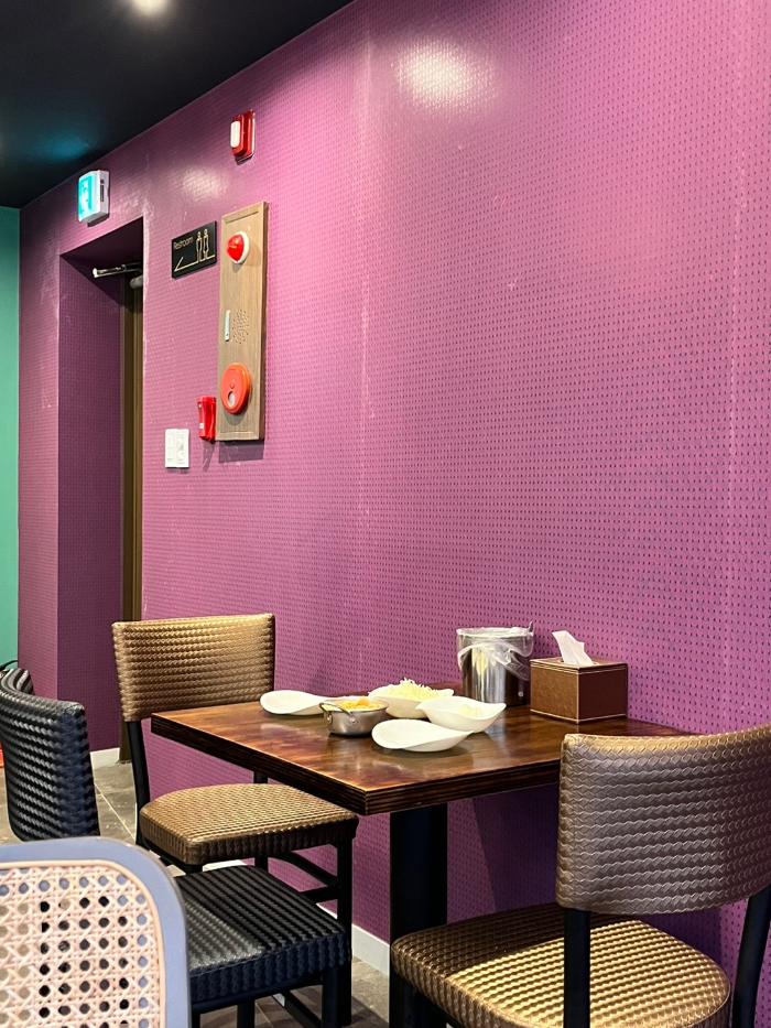 경성치킨 내부모습 2