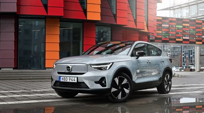 2024-볼보-volvo-xc40-하이브리드-제원-가격-성능-옵션