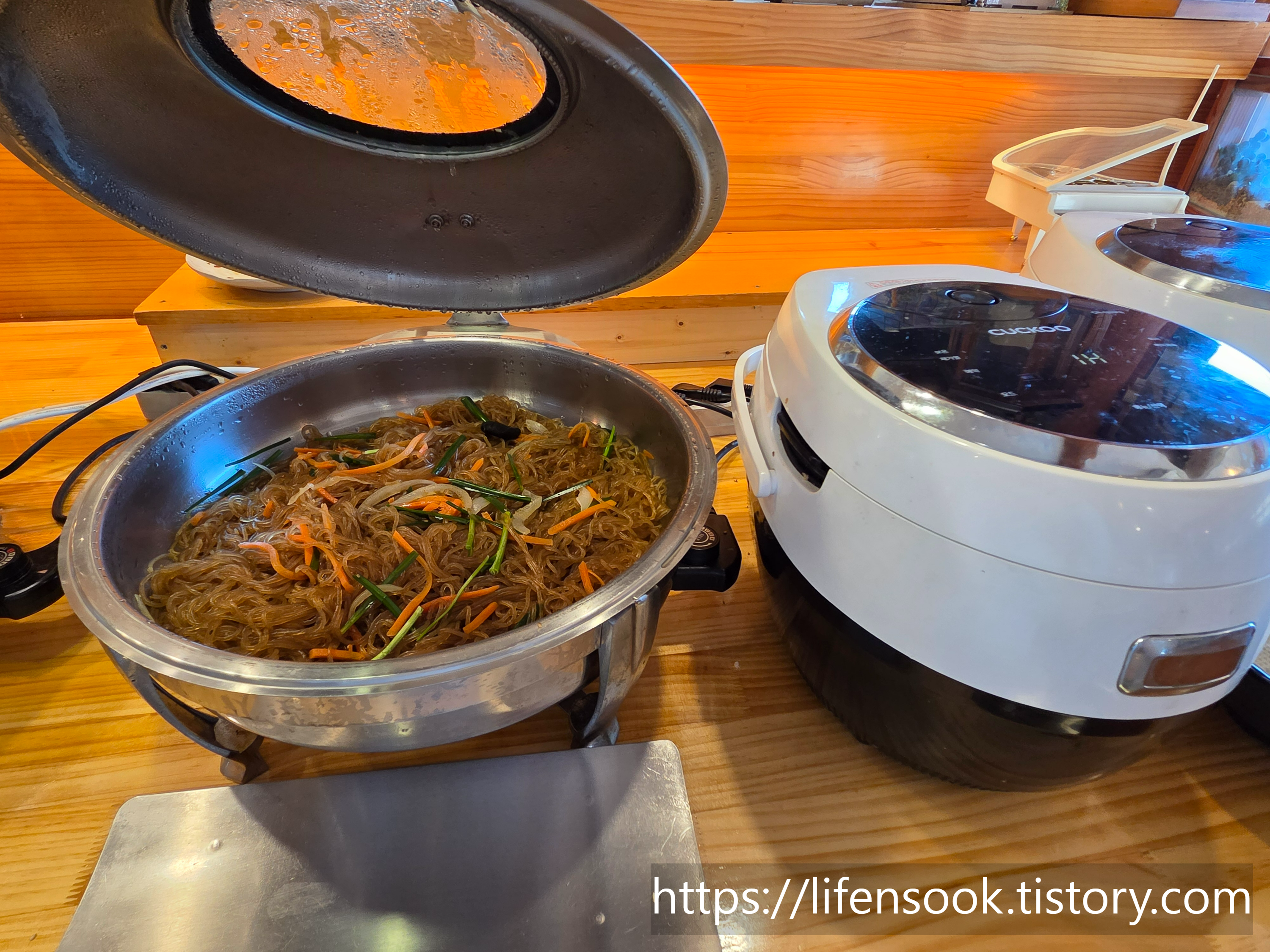 소풍 곤드레밥 샐러드바 3